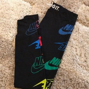 Women Nike Leggings